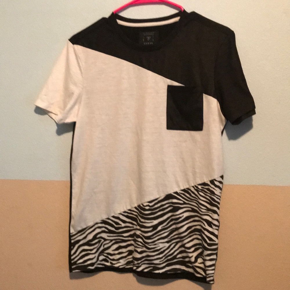 guess t-shirt NWT